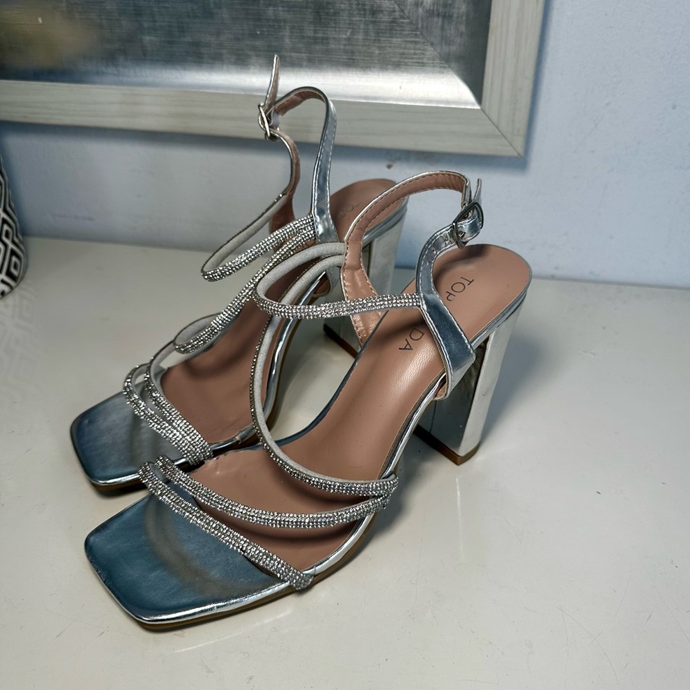 Windsor Silver Party heels